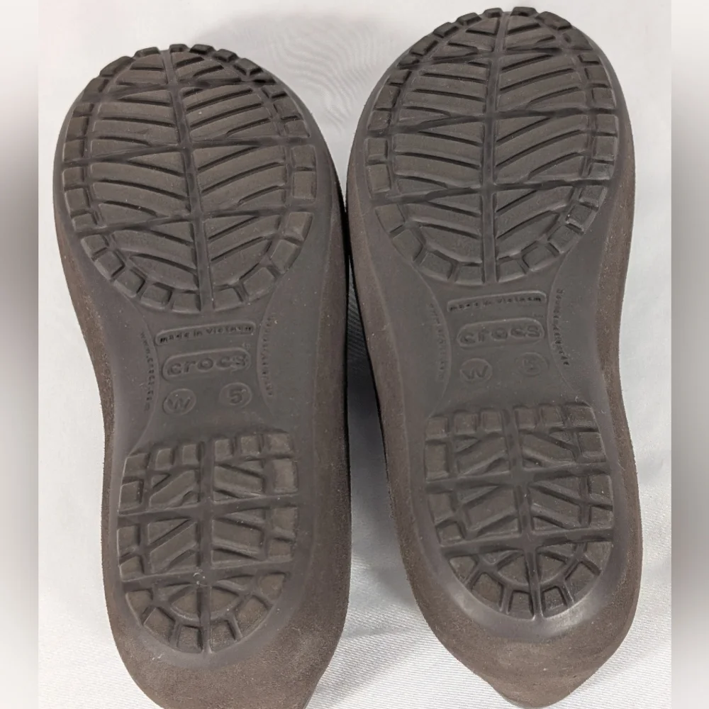 CROCS Women's Mammoth FleeceLined Ballet Flats Dark Brown Slip-On Size 5